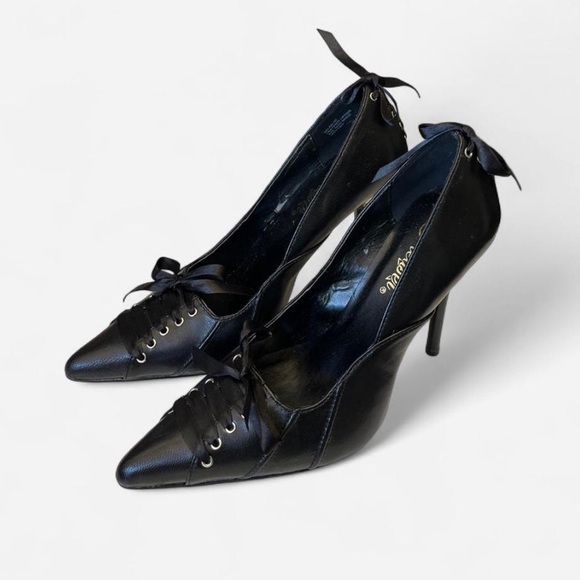 Pleasure Shoes - Pleasure Black Lace-Up Corset Gothic Stiletto Heels size 6
